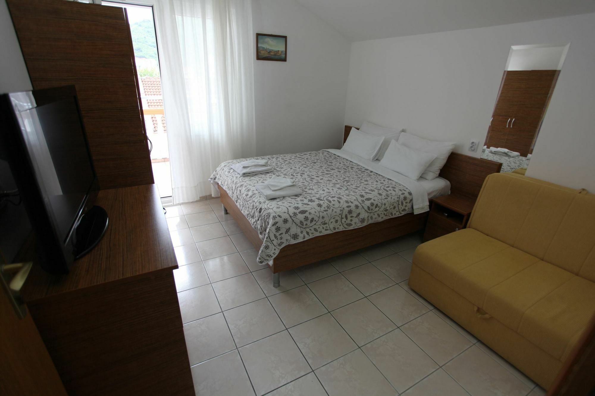 Apartments Memidz Будва Екстер'єр фото